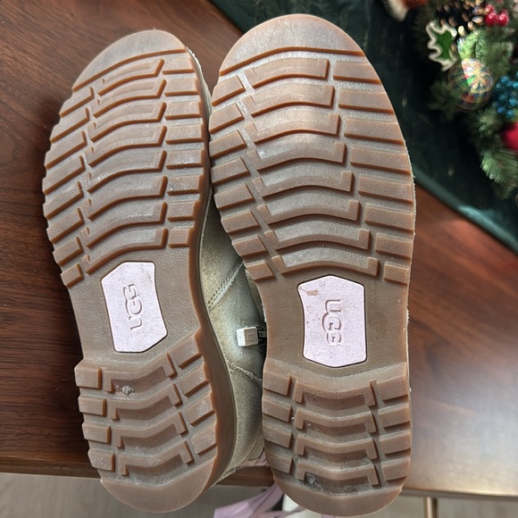 Matte Silver Girl’s UGG Boots - Picture 5 of 5